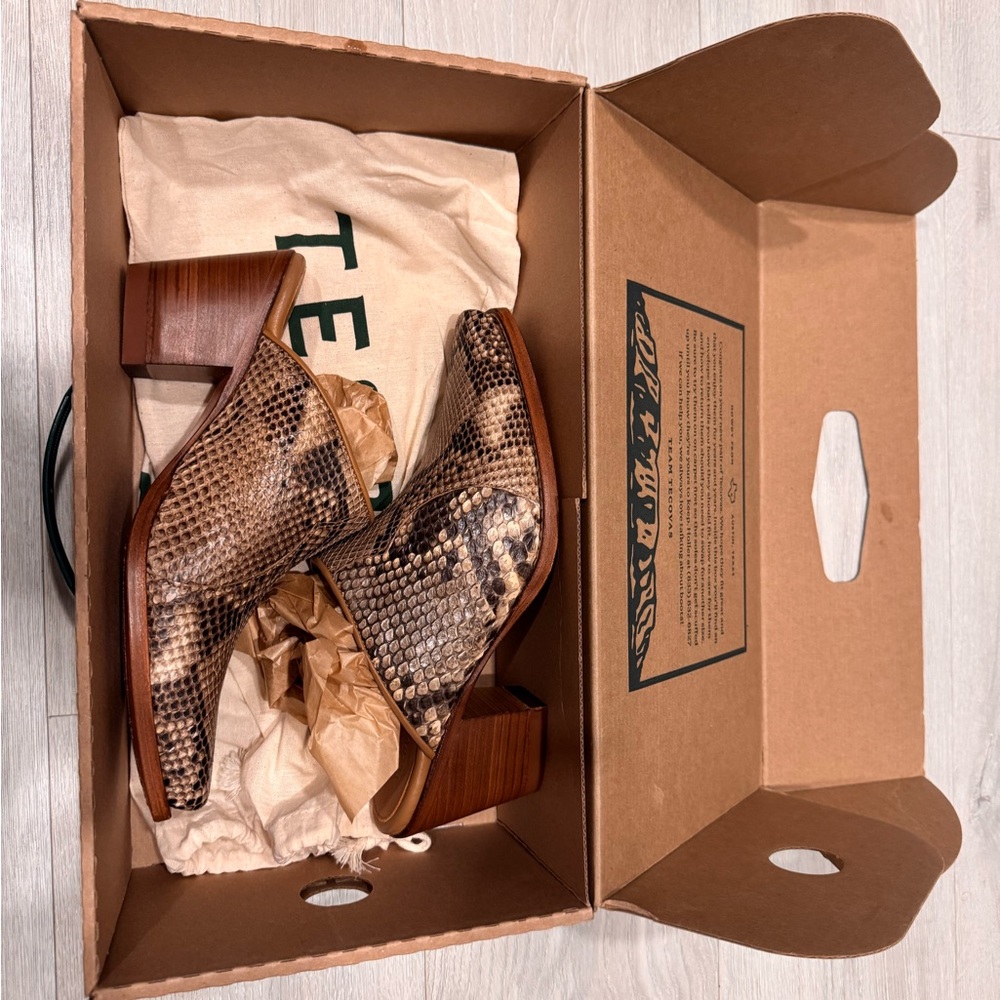 Tecovas The Brooke Brown and Tan Snakeskin Boots